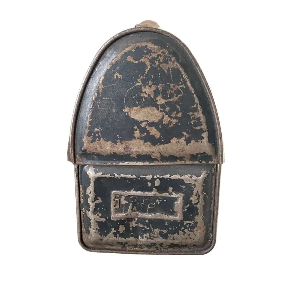 Vintage Thermos black metal dome lunchbox distressed rusty look collectible - Picture 6 of 10